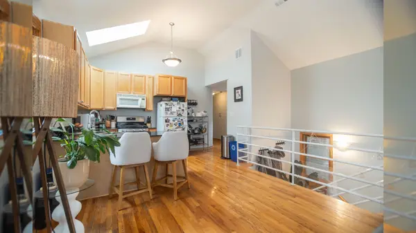 1436 W Huron ST #3, Chicago, IL 60642