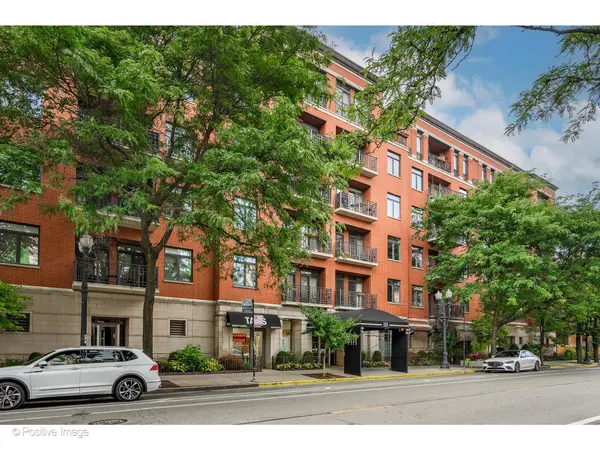 1414 N Wells ST #402, Chicago, IL 60610