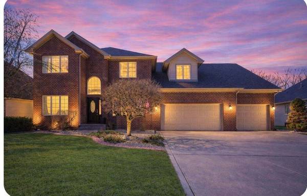 10588 Erie DR, Crown Point, IN 46307
