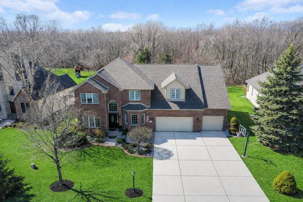 10588 Erie DR, Crown Point, IN 46307