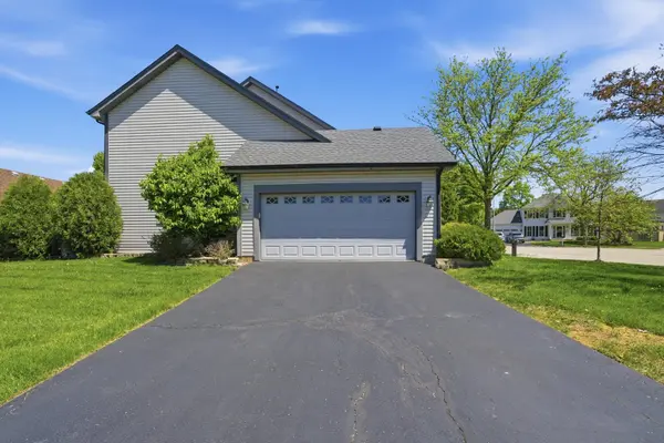 638 Anne CT, Bolingbrook, IL 60440