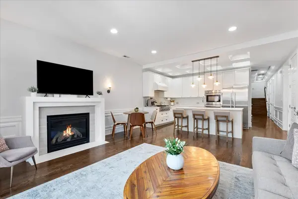 3816 N Ashland AVE #1S, Chicago, IL 60613