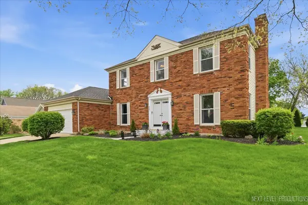 320 ESSEX CT, Aurora, IL 60504
