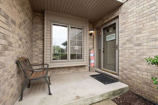 11853 Sterling DR, Orland Park, IL 60467