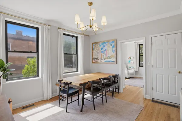 1958 W George ST #1, Chicago, IL 60657