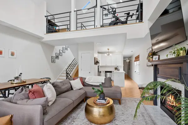 3141 N Racine AVE #3, Chicago, IL 60657