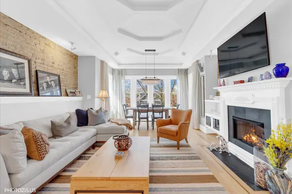 3933 N Marshfield AVE #3S, Chicago, IL 60613