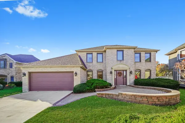 18 Newgate AVE, Naperville, IL 60565