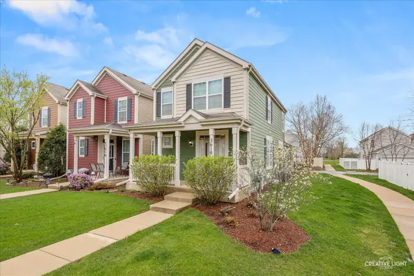 3618 Hyde Park CT, Elgin, IL 60124
