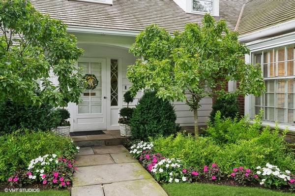 92 Indian Hill RD, Winnetka, IL 60093