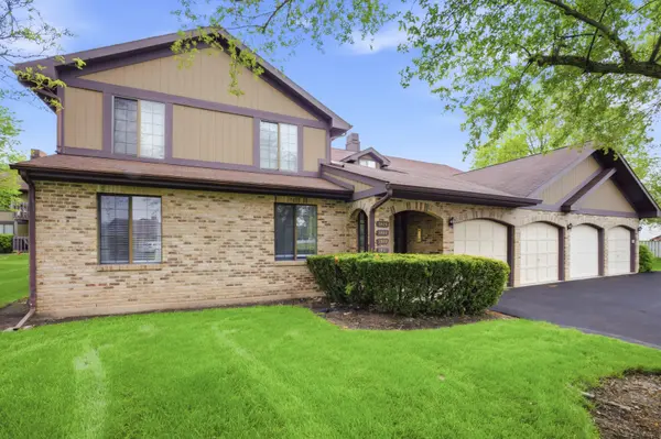 1925 Golf View DR #1A,  Bartlett,  IL 60103