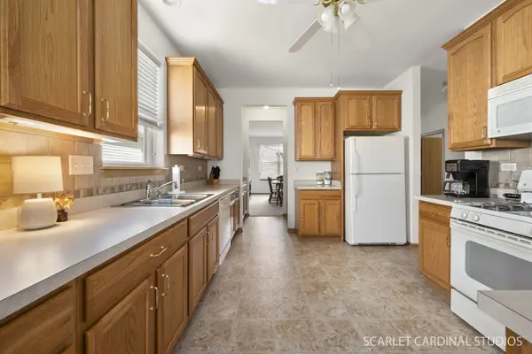 739 Bohannon CIR, Oswego, IL 60543