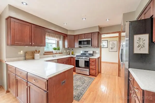3500 Bunker Hill DR, Algonquin, IL 60102