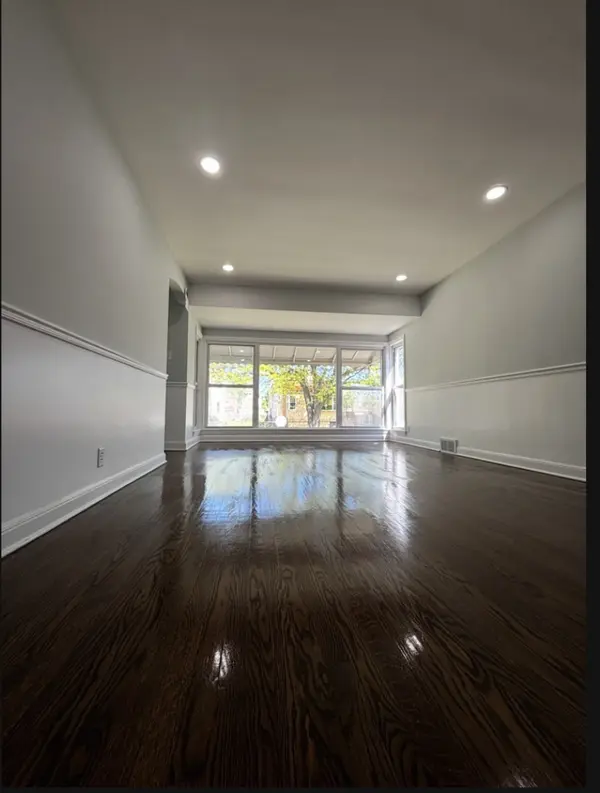9028 S Carpenter ST, Chicago, IL 60620
