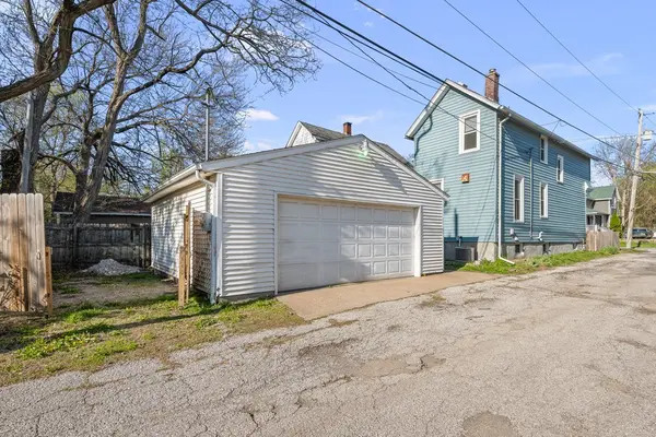1518 N Gaines ST, Davenport, IA 52804