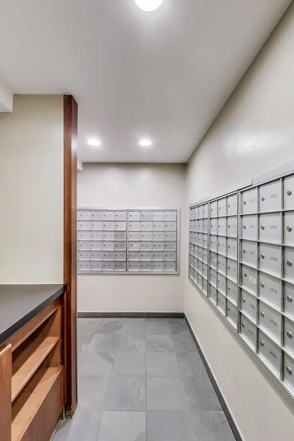 4980 N Marine DR #1433, Chicago, IL 60640