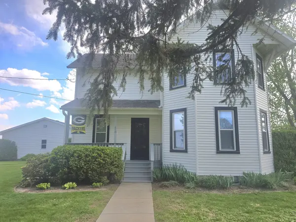 610 E Main ST, Ashkum, IL 60911