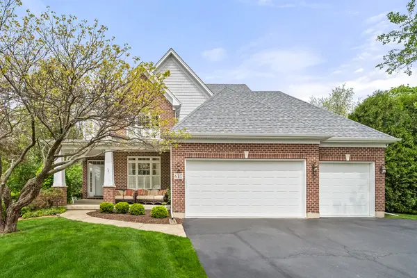 617 Sheffield CIR, Sugar Grove, IL 60554