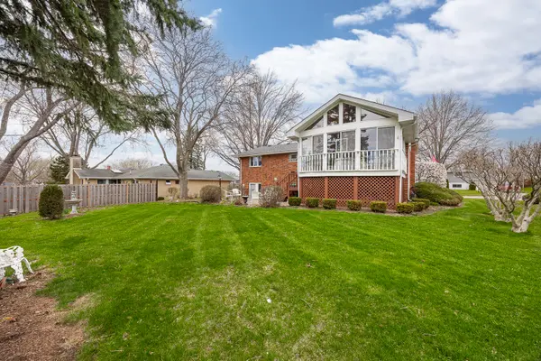 8537 Walnut AVE, Orland Park, IL 60462