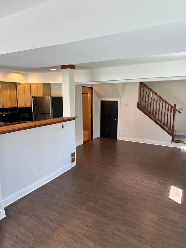 4737 Winchester AVE, Lisle, IL 60532