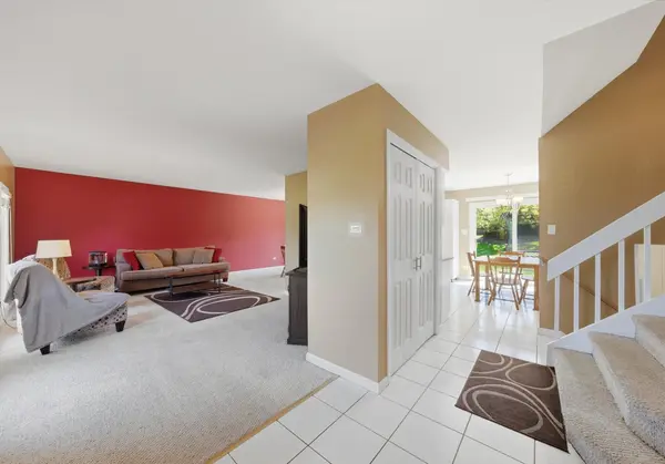 3517 Jacqueline DR, Crete, IL 60417