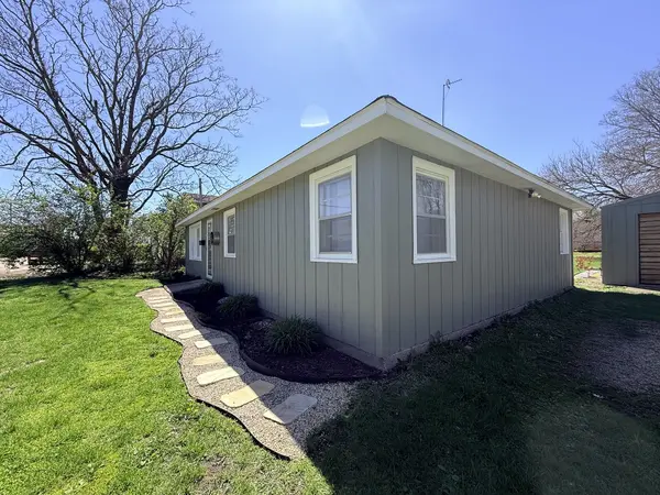 114 S Commercial AVE, Amboy, IL 61310