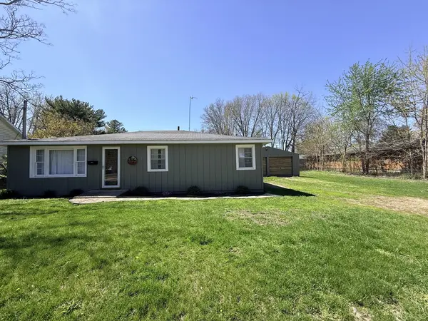 114 S Commercial AVE, Amboy, IL 61310