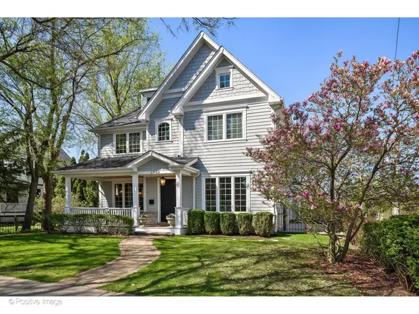 1916 Washington AVE, Wilmette, IL 60091