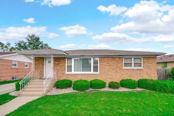 16404 Betty LN, South Holland, IL 60473
