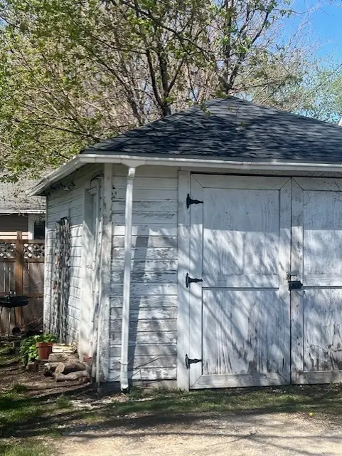 804 N 4th ST, Dekalb, IL 60115