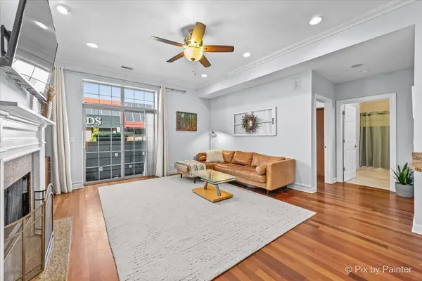 2635 W Lawrence AVE #1A, Chicago, IL 60625