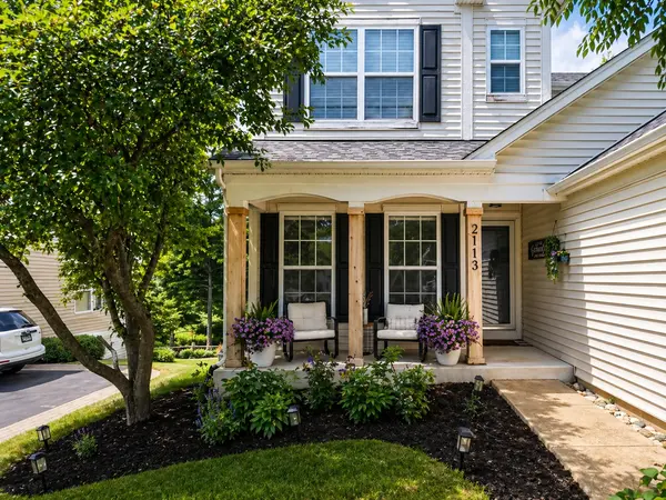 2113 Fairview LN, Woodstock, IL 60098
