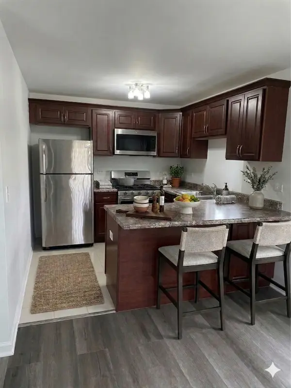 Address not disclosed, Elgin, IL 60120