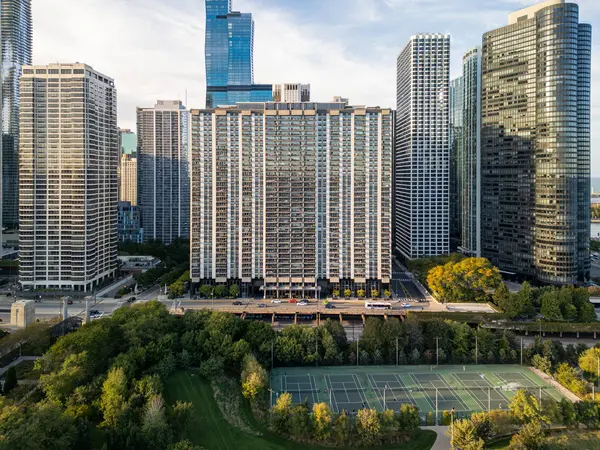 400 E Randolph ST #1104, Chicago, IL 60601