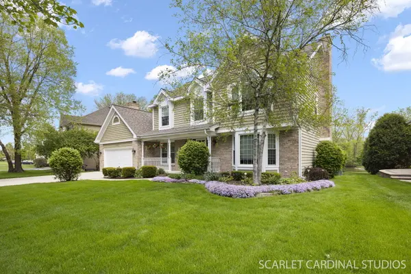 1063 Willow Creek RD, West Chicago, IL 60185