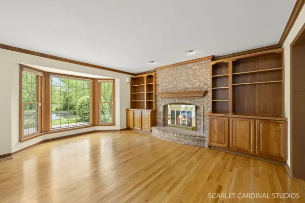 1063 Willow Creek RD, West Chicago, IL 60185