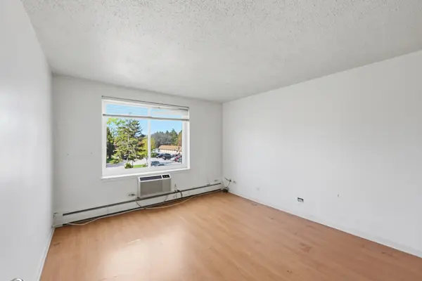 1216 S New Wilke RD #307, Arlington Heights, IL 60005