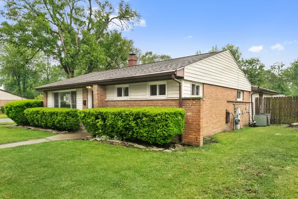 17303 Chicago AVE, Lansing, IL 60438