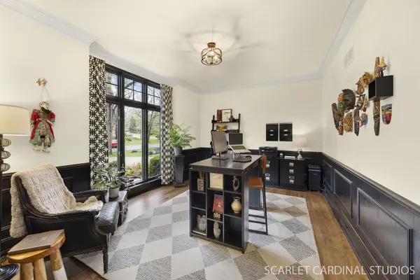 1030 Trillium TRL, West Chicago, IL 60185