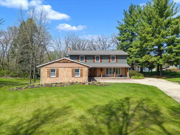 119 Sherwood DR, Geneseo, IL 61254