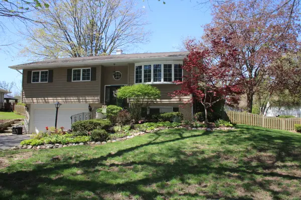 207 York PL, New Lenox, IL 60451