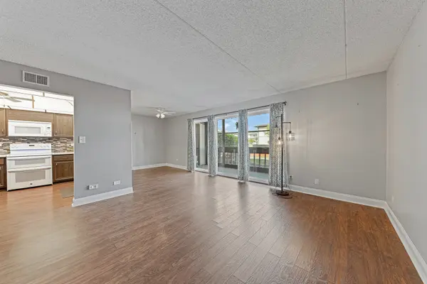 15809 Orlan Brook DR #41, Orland Park, IL 60462