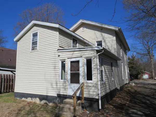 317 Deleon ST, Ottawa, IL 61350