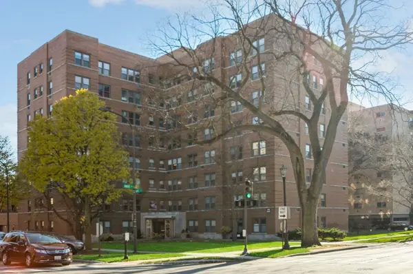 1585 Ridge AVE #410,  Evanston,  IL 60201