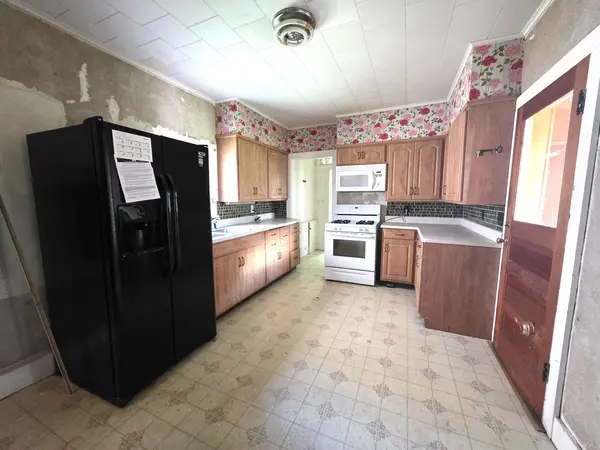 510 N Main ST, Port Byron, IL 61275