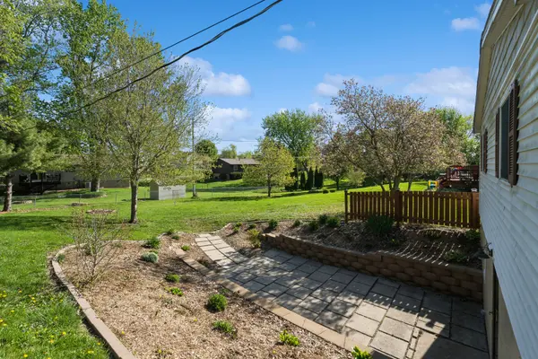 1009 11th AVE, Orion, IL 61273