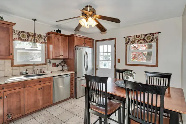 5641 Dover RD, Oak Forest, IL 60452