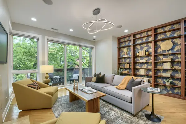 2251 W Wabansia AVE #306, Chicago, IL 60647