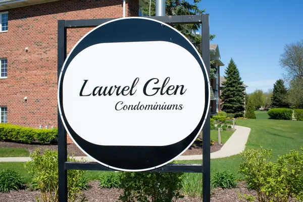 13149 Forest Ridge DR #1A, Palos Heights, IL 60463