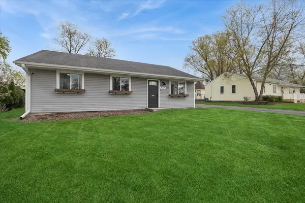 25175 W Lincoln DR, Lake Villa, IL 60046